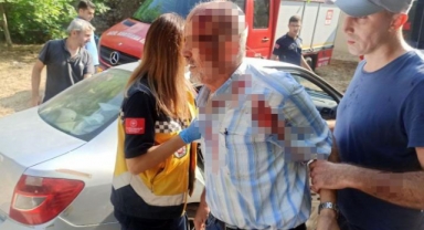 Kayalıklardan düşen yaşlı adam kurtarıldı
