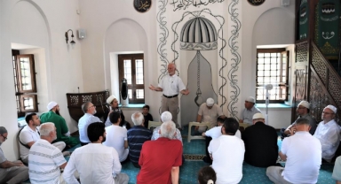 Kediler Tekkesi’nin son şeyhi dualarla anıldı