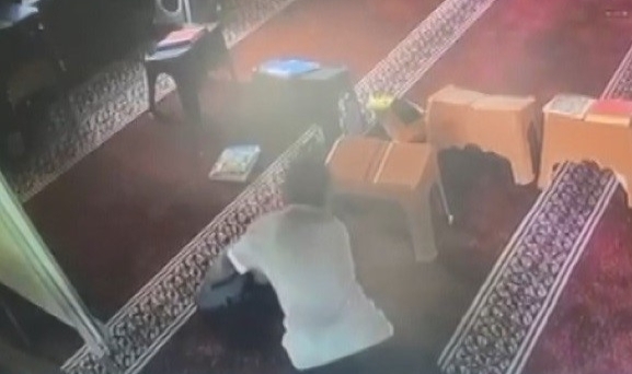 Kuran kursunda bilgisayarı çaldılar
