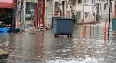 Sağanak yağıştan İnegöl'de nasibini aldı