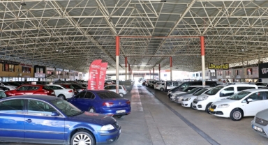 Sıfır otomobillerde el altından para talebi