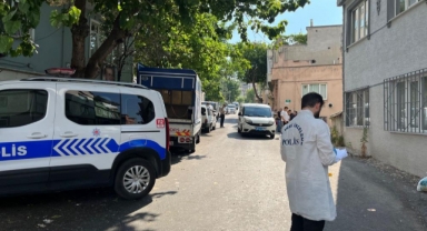 Sokak ortasında husumetlisine kurşun yağdırdı