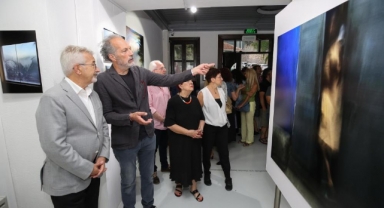 “Tükenmez Umut Mavisi” sergisi Fotoğraf Müzesi’nde açıldı