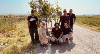 Atamasının gerçekleştiği yaşı kadar ağaç dikti