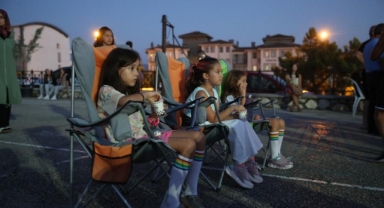 Çocuklara yaz sineması başlıyor