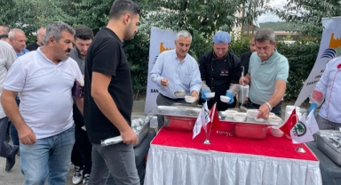 Kayapa OSB'de geleneksel aşure ikramı