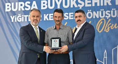 Kentsel dönüşümde ilk anahtar teslimi yapıldı