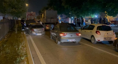 Makas atan araç takla attı: 5 yaralı