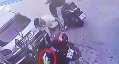 Motosikletle gelip motosiklet kaskı çaldılar