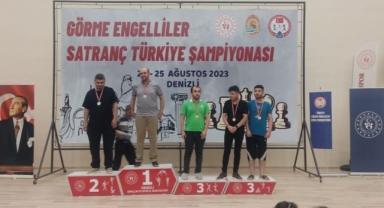 Nilüfer Belediyesi GESK’ten satrançta 3 madalya