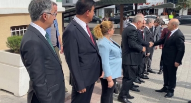 Vali Demirtaş törenle karşılandı