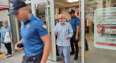 Yaşlı adamı polis zor ikna etti