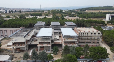 Aynı anda 2500 üniversiteli burada ders görecek