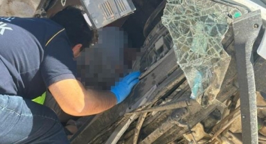 Aynı firmaya ait iki beton mikseri çarpıştı: 1 ölü