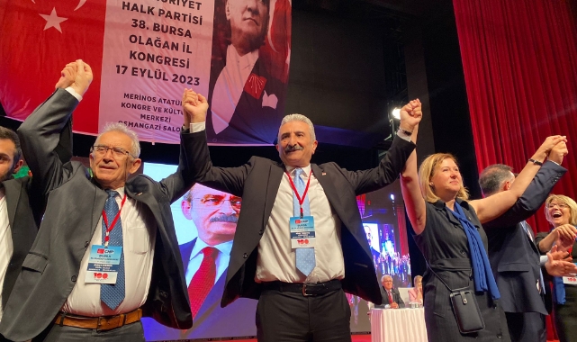 Bursa CHP'de 3 adaylı yarışı Nihat Yeşiltaş kazandı