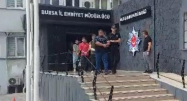Bursa’da aranan şahıslara operasyon: 23 gözaltı
