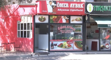 Dükkana giren hırsız cüzdanı çalıp kayıplara çalıştı
