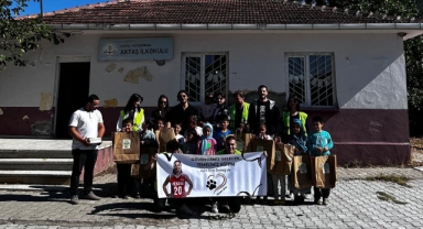 Fesleğen Pati Derneği bu yılda çocukları sevindirdi