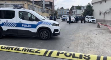 İki arkadaşa eş zamanlı silahlı saldırı:2 yaralı