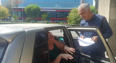 Karın ağrısı ile hastaneye gitti, anneliğini kaybetti