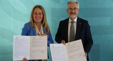 Nilüfer’de gençlere burs desteği