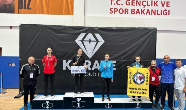 Nilüferli karatecilerden 1 altın 2 bronz madalya