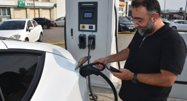 OSB'de elektrikli araç şarj istasyonları faaliyete geçti