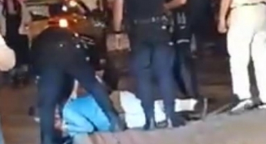 Sözlü tartışma bıçaklı kavgaya dönüştü : 1 yaralı