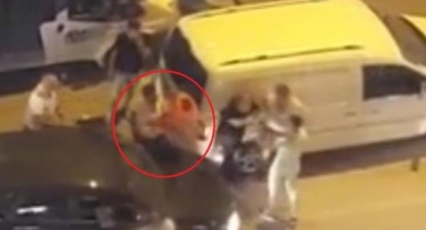 Trafikte tartıştığı kişinin başına duba fırlattı