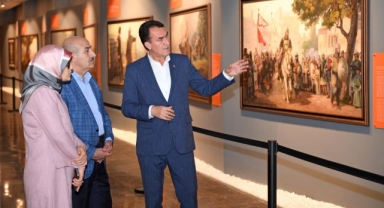 Vali Demirtaş’tan Fetih Müzesi’ne ziyaret