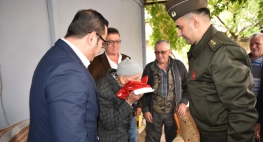 Vatan ve bayrak sevdalısı Nuri Dede vefat etti