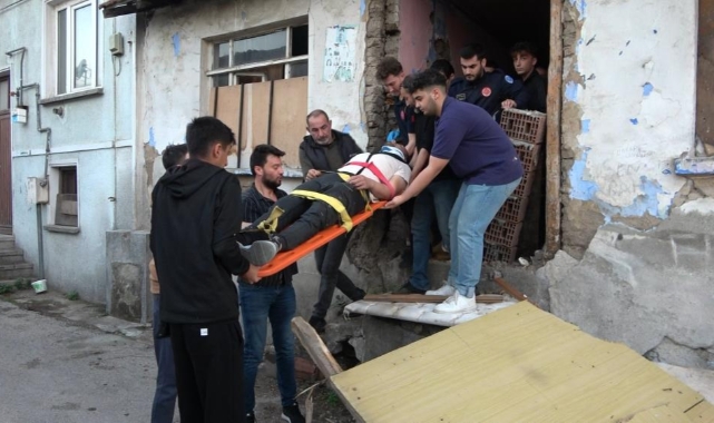 Alkol alırken 25 metreden düştü!