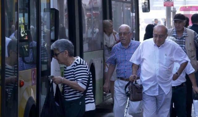 Başkan Aktaş'tan 'ücretsiz ulaşım' açıklaması