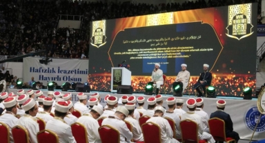 Bursa'da bin 843 hafız icazet aldı