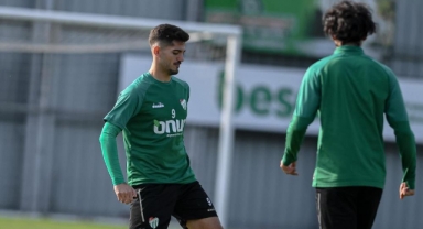 Bursaspor, Ankara Demirspor maçı hazırlıklarını tamamladı