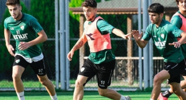 Bursaspor’da çalışmalar devam ediyor