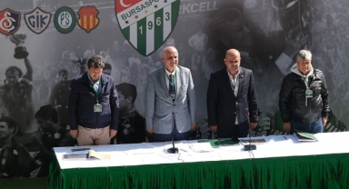 Bursaspor’da Tüzük Kongresi gerçekleşti