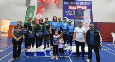 BUSKİ hem sahada hem masada iddialı