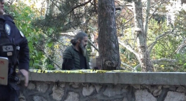 Çocuk parkında asılı bulundu