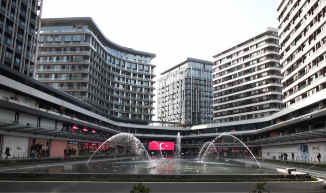 DownTown Bursa'da görkemli açılış