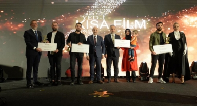 Film Festivali’nde ödüller sahiplerini buldu