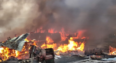 Kastamonu'da 43 ev alevlere teslim oldu