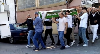 Kazada hayatını kaybeden 3 genç toprağa verildi