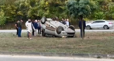 Kontrolden çıkan araç takla attı, genç çift yaralandı