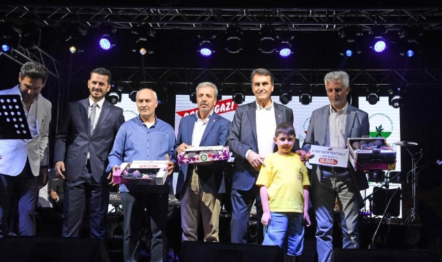 Osmangazi’de siyah incirler yarıştı