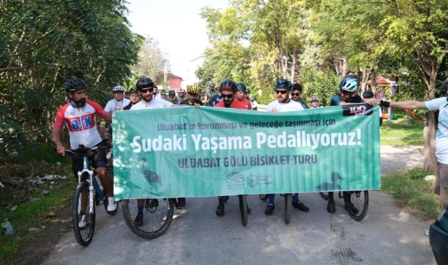 Uluabat’ın korunması için pedal çevirdiler