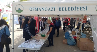 Üniversite öğrencilerine geri dönüşümün önemini anlatıldı