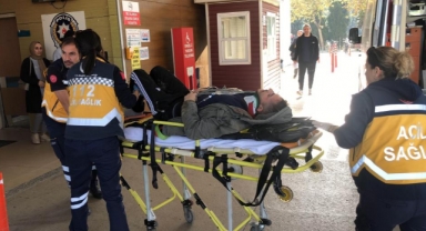 Arızaya bakarken kamyonetin altında kaldı