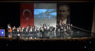 Atatürk şarkılarla anılacak