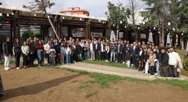 Başkan Erdem üniversite öğrencileriyle buluştu